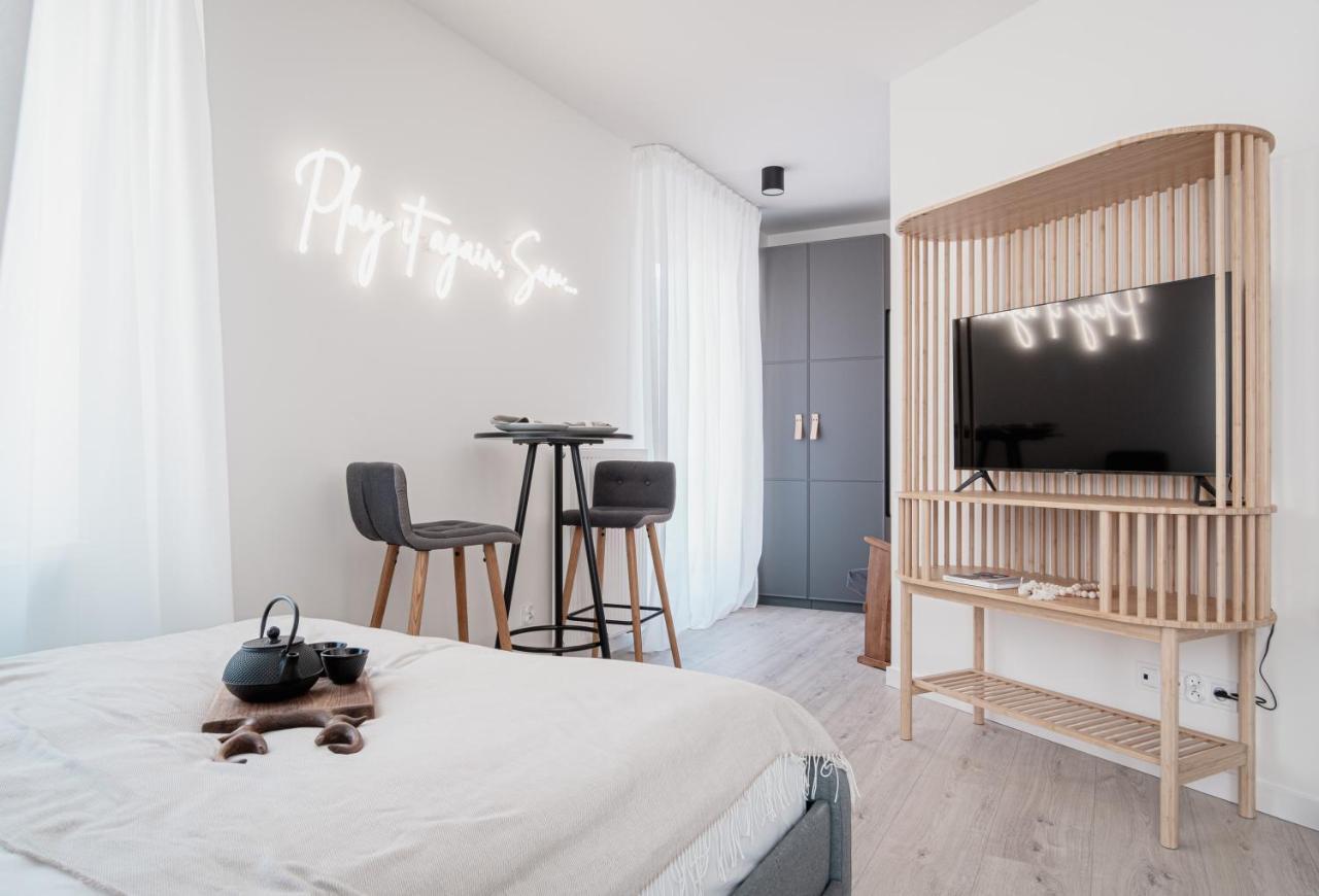 Homewell Apartments Game And Movie Poznań Eksteriør bilde